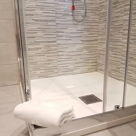 Cinqueterre Behind 4*