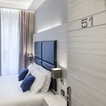 Cinque Terre Behind 4* 斯培西亚