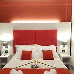 Cinque Terre Behind 4* 斯培西亚