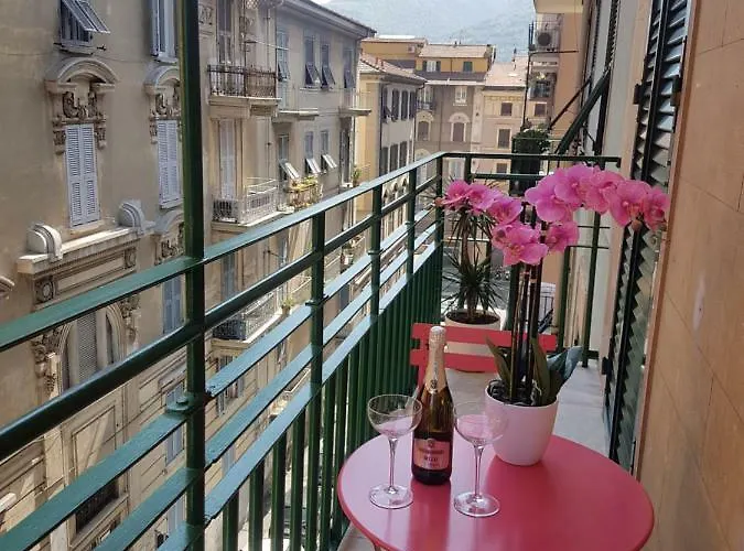 Cinqueterre Behind Maison d'hôtes La Spezia
